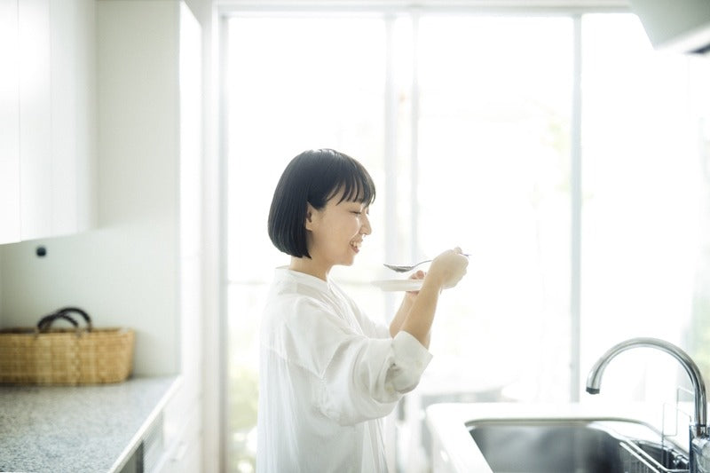 【小さなおへそ１】歯磨きと同じように一日ひとさじの黒麹甘酒を　― 村上友美さん